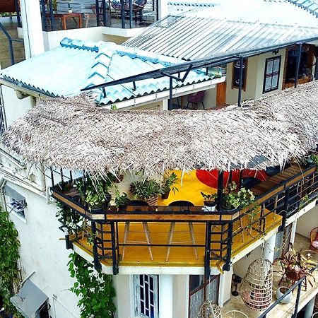 Habibi Hostel & Restaurant อูนาวาตูนา ภายนอก รูปภาพ