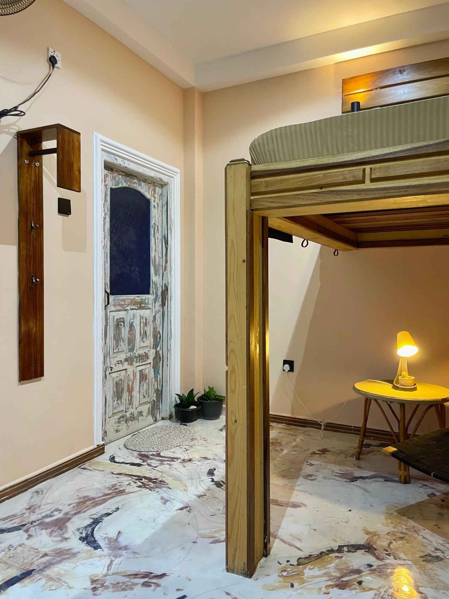 Habibi Hostel & Restaurant อูนาวาตูนา ภายนอก รูปภาพ