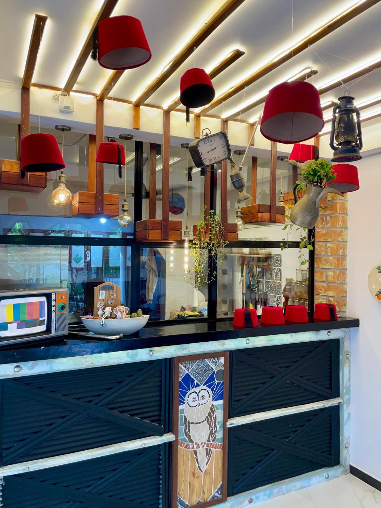 Habibi Hostel & Restaurant อูนาวาตูนา ภายนอก รูปภาพ